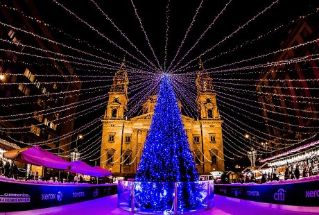 BUDAPESZT - JARMARK ŚWIĄTECZNY + TERMY (2 dni)